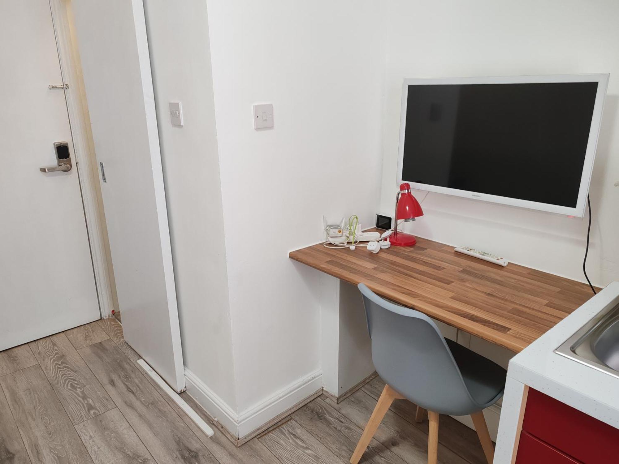 Kilburn High Road Studio Apartments London Bagian luar foto