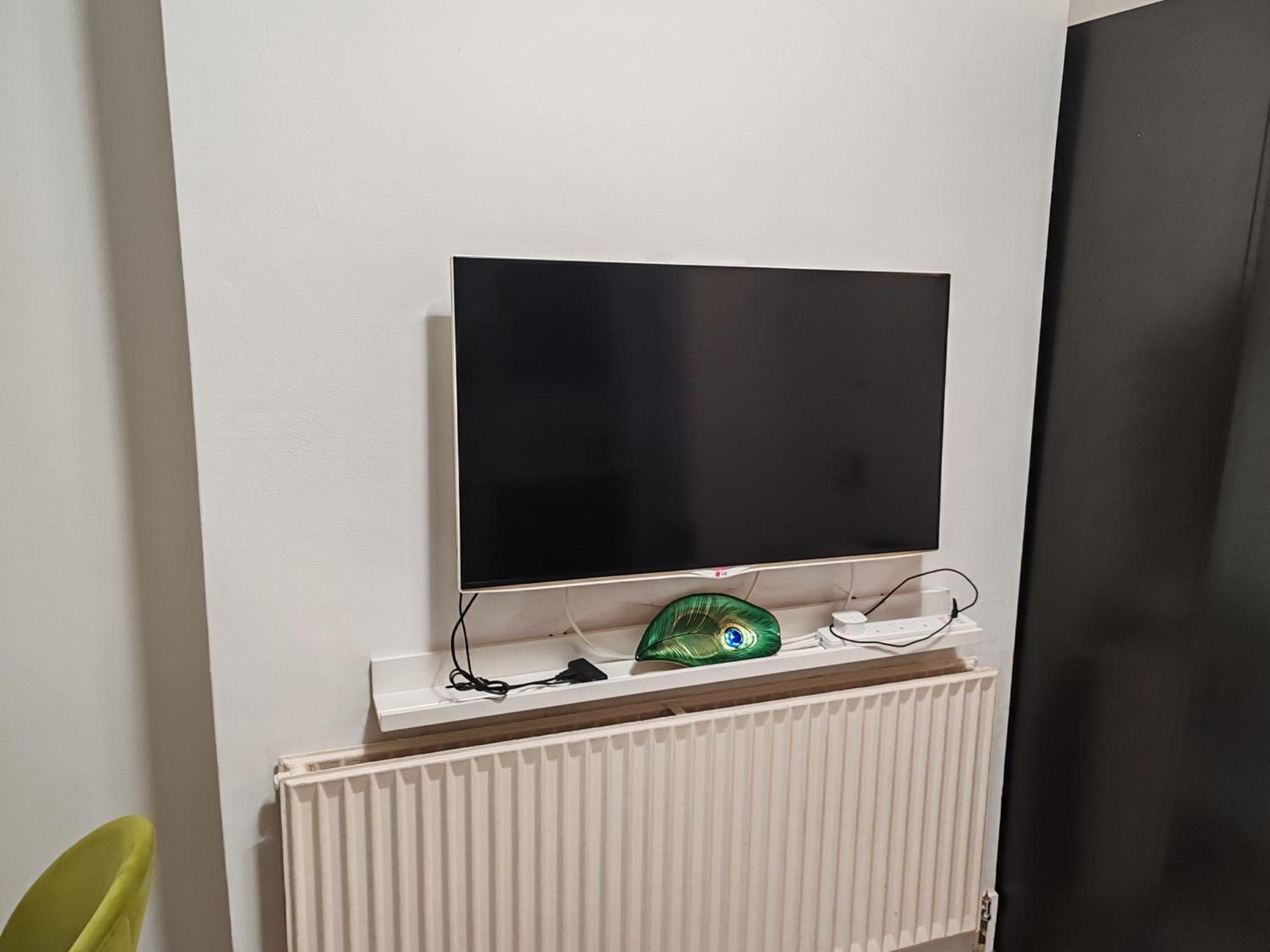 Kilburn High Road Studio Apartments London Bagian luar foto